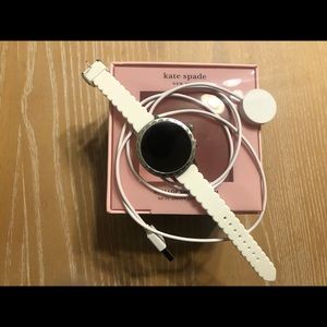 Like new Kate Spade series 2 scalloped smart watch